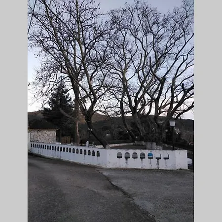 Holiday home With Private Pool For Rent In Tzanata Kefalonia